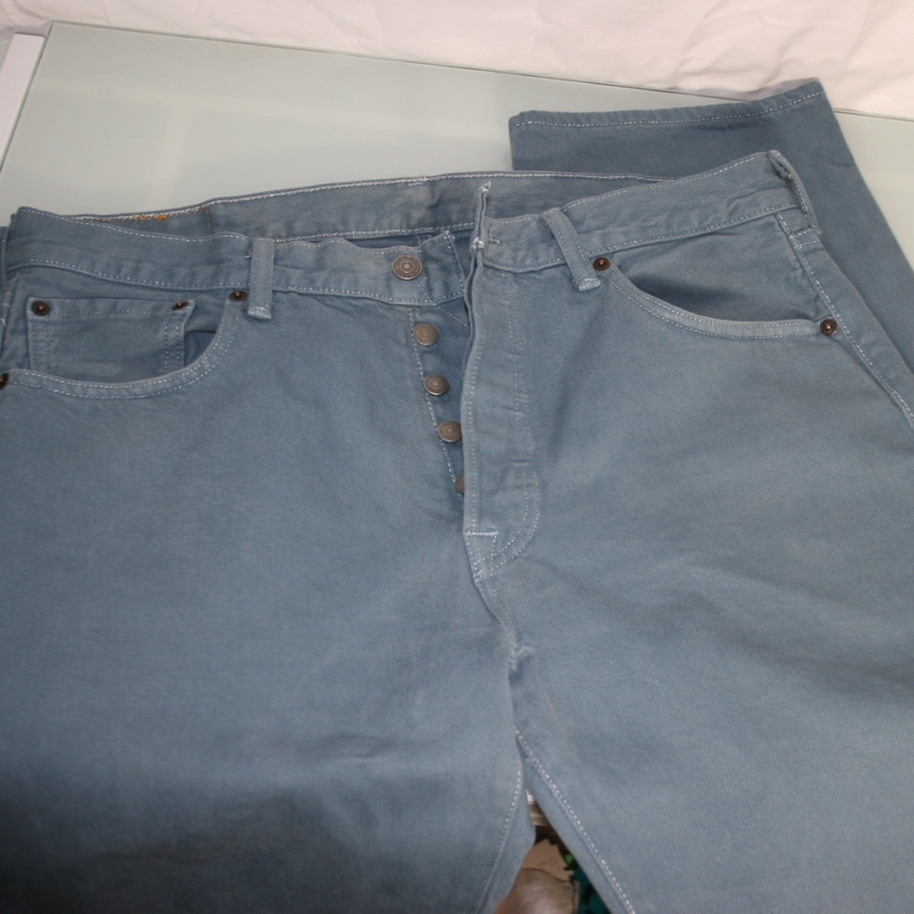 Levis 501 Button Fly